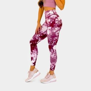 Balance Athletica OG tie dye leggings *brand new*!